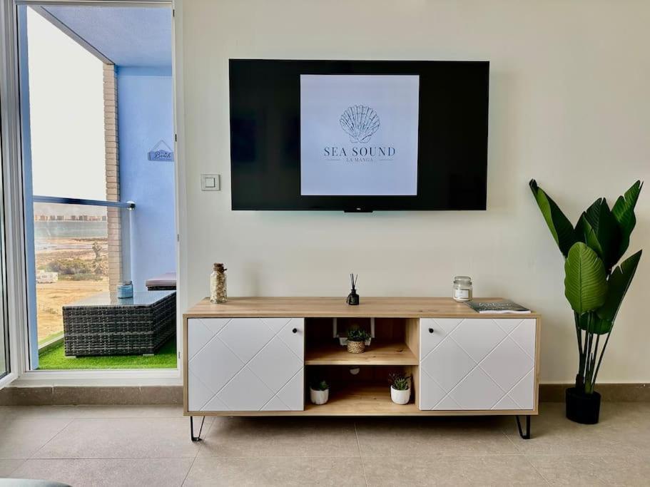 Apartment Sea Sound